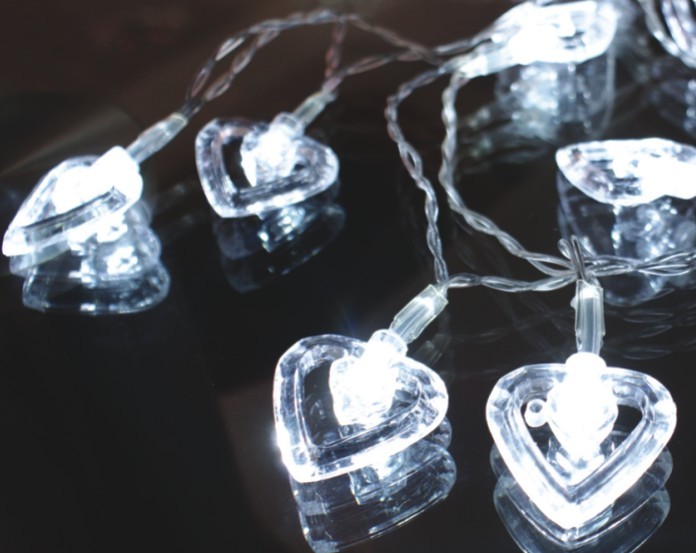  manufacturer In China FY-009-A176 LED CHIRITIMAS LIGHT CHAIN WITH HEART DECORATION  factory