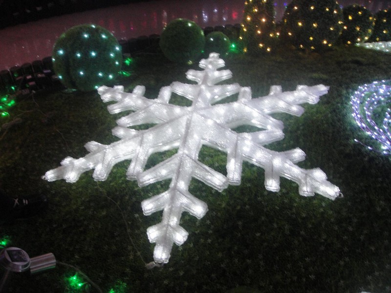  manufactured in China  FY-001-I03 cheap christmas acrylic BIG SNOWFLAK light bulb lamp  factory