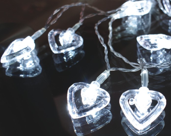  manufacturer In China FY-009-A176 LED CHIRITIMAS LIGHT CHAIN WITH HEART DECORATION  corporation