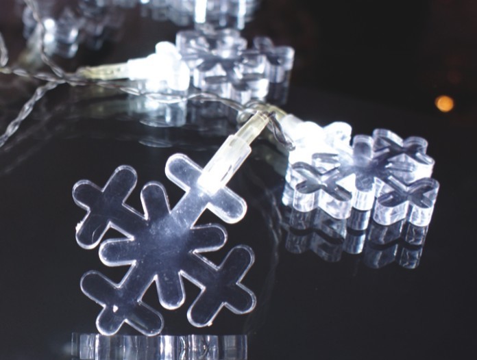  manufactured in China  FY-009-A183 LIGHT CHAIN WITH SNOWFLAKE DECORATION  distributor