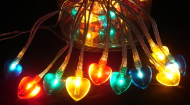 FY-03A-030 LED christmas heart lights bulb lamp string chain FY-03A-030 LED cheap christmas heart lights bulb lamp string chain - LED String Light with Outfit made in china 
